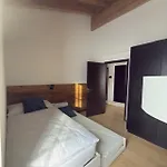 Les Elans شقة